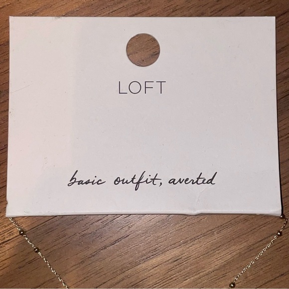 BNWT LOFT long gold necklace - Picture 11 of 12